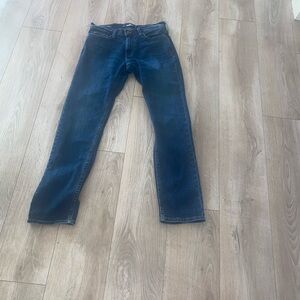 Hollister Men's Dark Blue Straight Jeans